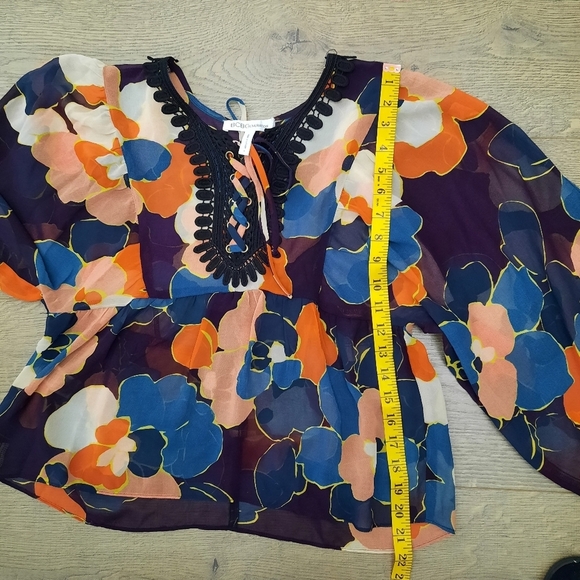 BCBGeneration Babydoll Floral Sheer Top - Picture 12 of 12